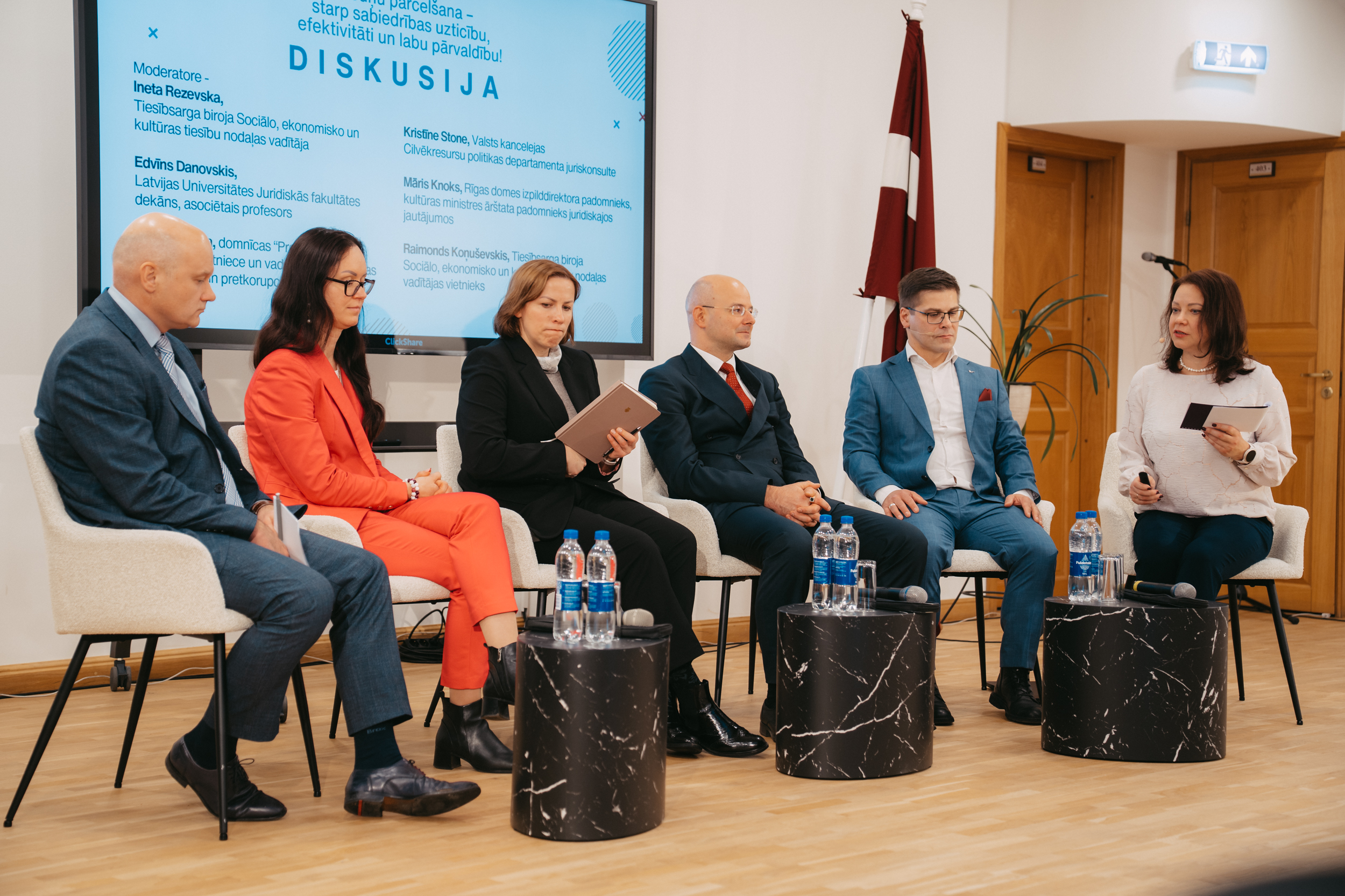 Diskusijas dalībnieki