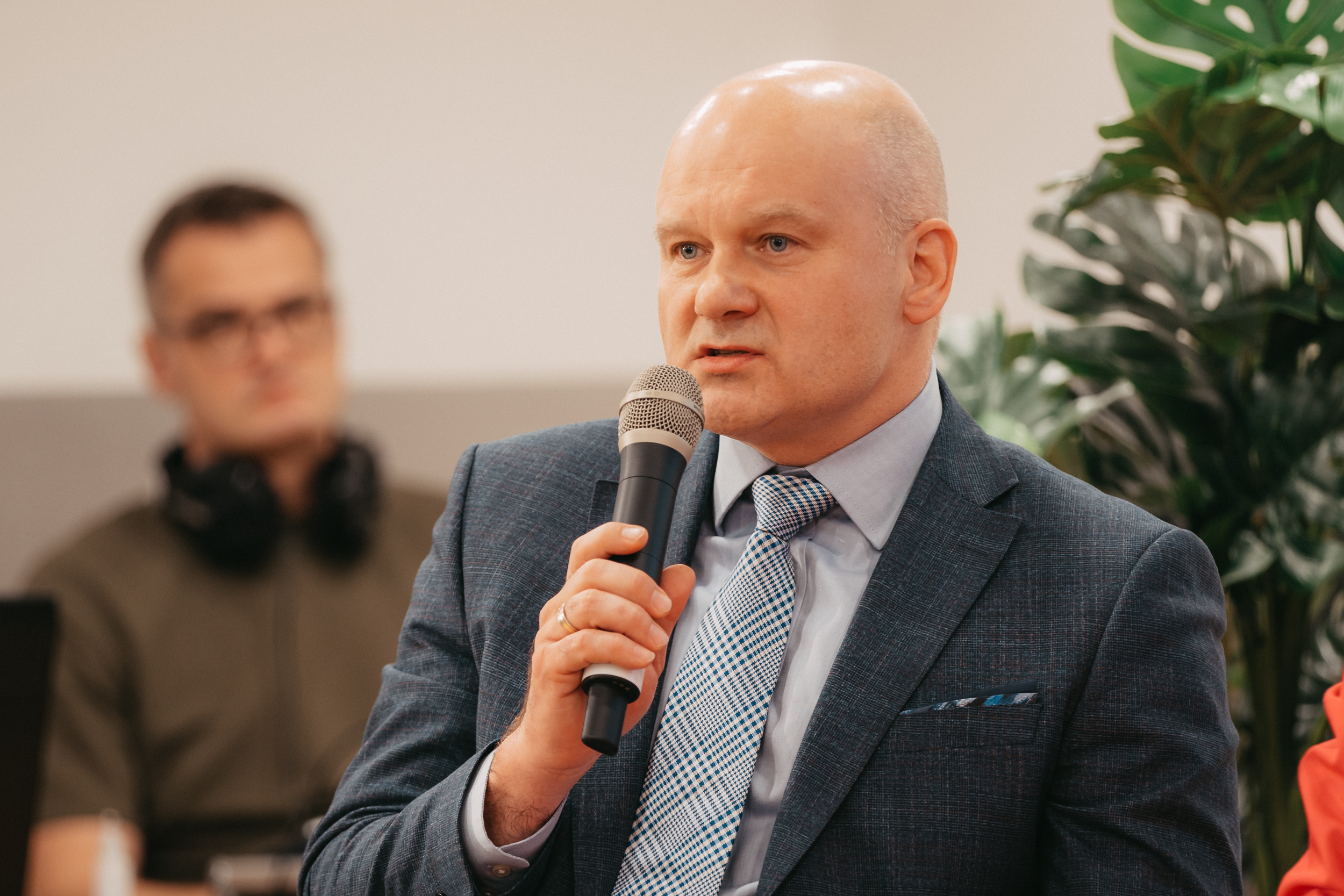 Māris Knoks, Rīgas domes izpilddirektora padomnieks, kultūras ministres ārštata padomnieks juridiskajos jautājumos