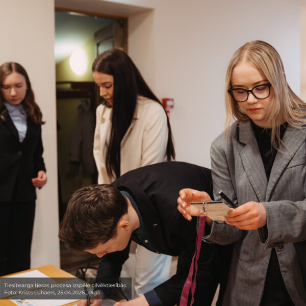 Tiesībsarga tiesas procesa izspēles dalībnieku reģistrācija