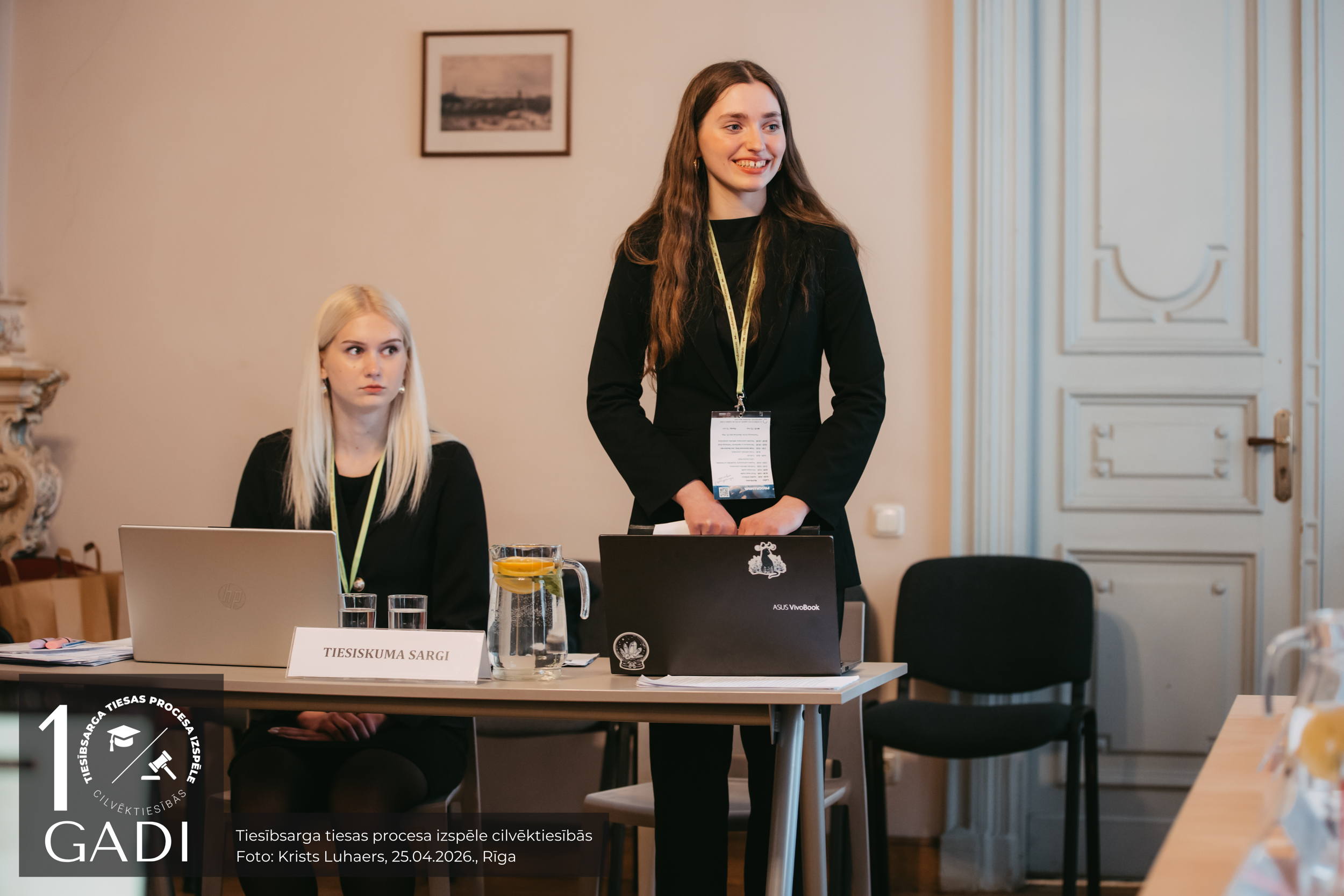 Latvijas Universitātes komanda “Tiesiskuma sargi” - Kitija Donga un Sanija Robežniece