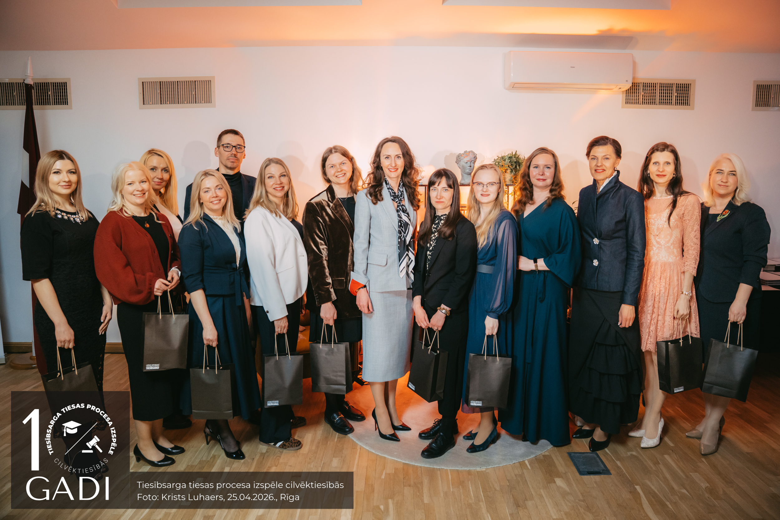 Tiesībsardze Karina Palkova un Tiesībsarga biroja darbinieki - izspēļu tiesneši