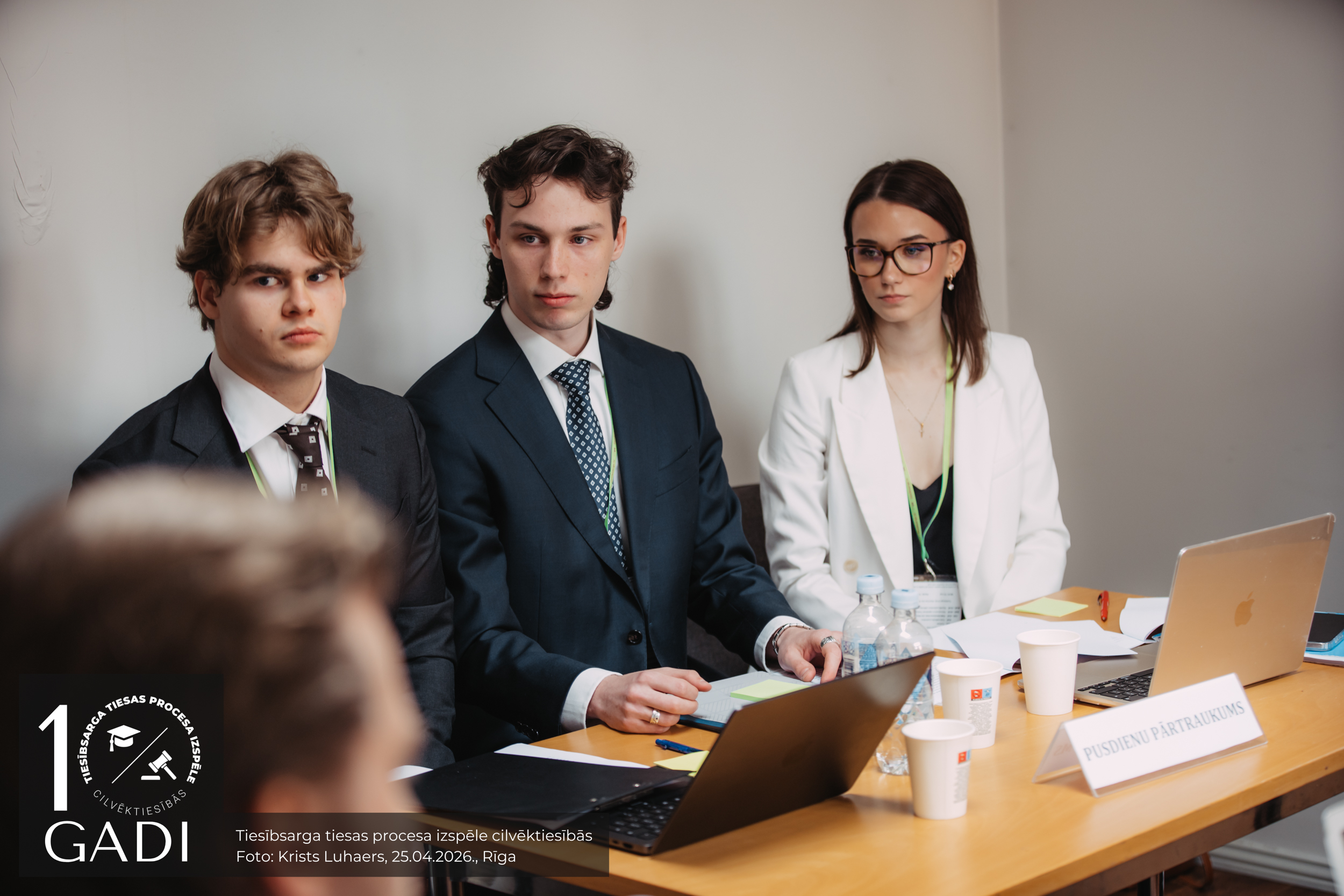 Biznesa augstskolas “Turība” komanda Pusdienu pārtraukums - Ardis Heimanis, Evelīna Vilne, Artis Sivecs