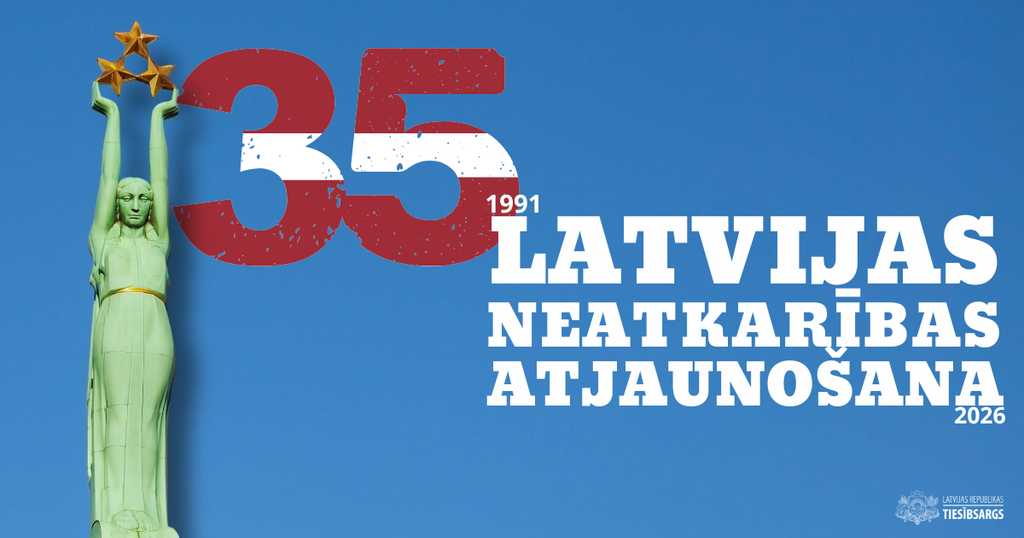 Zilas debesis, Latvijas brīvības pieminekļa augšējā skulptūra Māte Latvija, uzraksts 35 Latvijas neatkarības atjaunošana