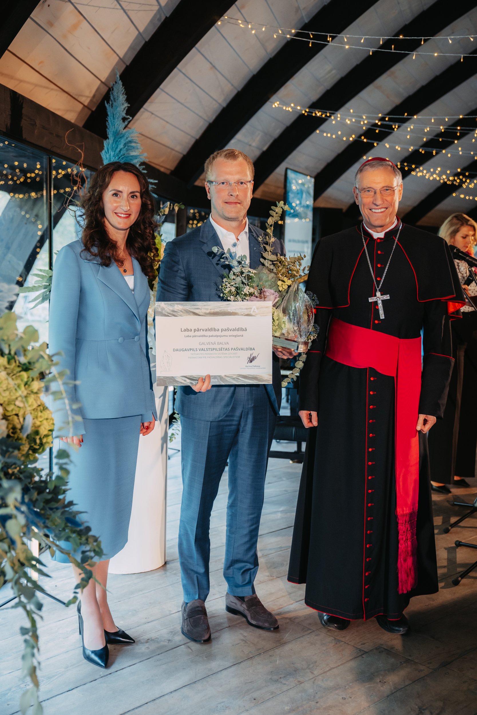Tiesībsardze Karina Palkova, Daugavpils valstspilsētas pašvaldības vadītājs Andrejs Elksniņš Romas Katoļu baznīcas Rīgas arhibīskaps metropolīts Zbigņevs Stankevičs